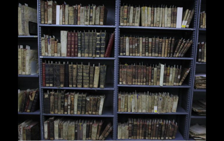 El festival ofrecerá un programa de becas y paquetes con descuentos hasta de 50 por ciento para los talleres literarios en español. ARCHIVO /