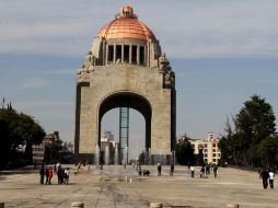 Se realizarán una serie de actividades que reactiven la economía en el Monumento a la Revolución. ARCHIVO /