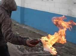 Afectan instalaciones alternas de la secretaría y algunos vehículos de una agencia automotriz. ARCHIVO /