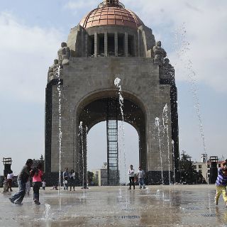 La CNTE amaga con regresar al Zócalo capitalino