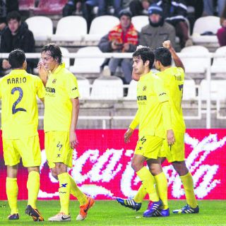 Doblete de Nery Castillo... y pierden