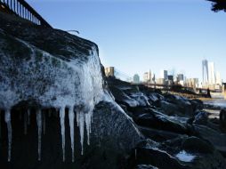 Nueva York registra una temperatura de 14 grados centígrados bajo cero, la menor desde hace 118 años para un 7 de enero. AP /