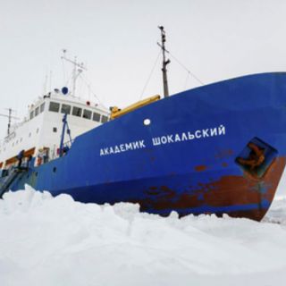 Liberados al fin, buques atrapados por hielo en la Antártida