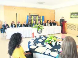 Los organizadores esperan a cerca que cerca de 250 tenistas se den cita a las instalaciones del Guadalajara Country Club.  /