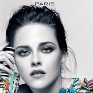 Balenciaga desnuda a Kristen Stewart