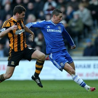 Chelsea gana al Hull con gol de Torres y es el líder provisional