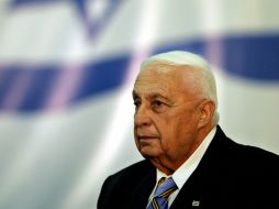 Luego de ocho años en coma, Sharon muere a los 85 años de edad. AP /