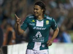 Carlos Peña anotó dos tantos para León. MEXSPORT /