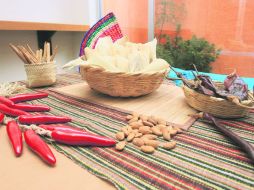 Los tamales pueden encontrarse en casi cualquier esquina de barrio.  /