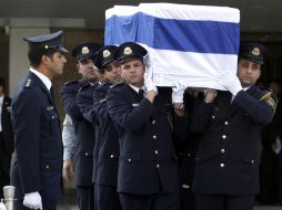 Los restos de Sharon fueron sepultados según el rito judío junto a los de su esposa Lili, fallecida en 2000. AFP /