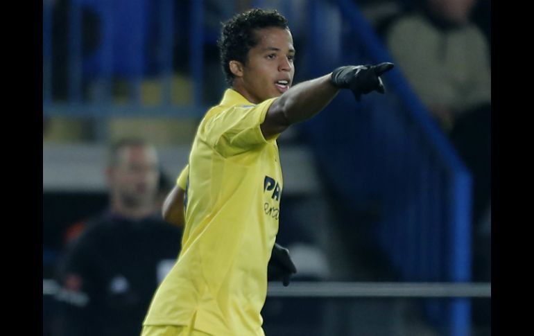 Dos goles y una asistencia de Gio marcaron la gran tarde de su escuadra. AFP /