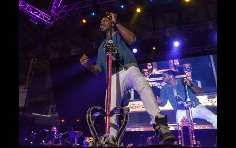 Romeo Santos continúa en los más altos niveles de popularidad alrededor del mundo. ARCHIVO /