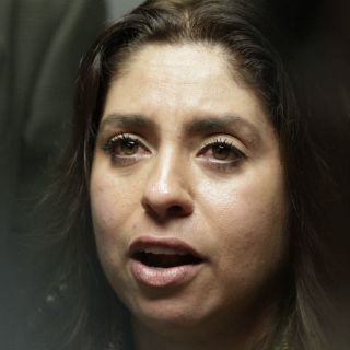 Elisa Ayón revela amenaza en su contra