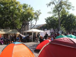 Los maestros amagaron con regresar este jueves al Congreso debido a que no consiguieron acuerdos con legisladores. ARCHIVO /