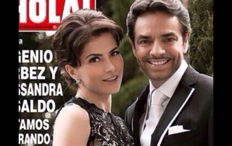 La noticia fue dada a conocer por la revista 'Hola', en la que la pareja aparece en su más reciente portada. ESPECIAL /