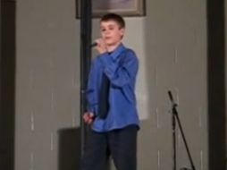 'Kidrauhl' se llama el canal en YouTube donde Justin publicaba sus primeros videos. ESPECIAL /