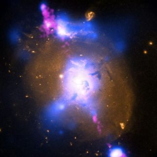 Descubren una singular 'pareja cósmica'