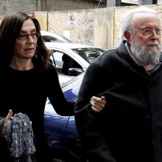 Despiden a Gelman sus grandes amigos