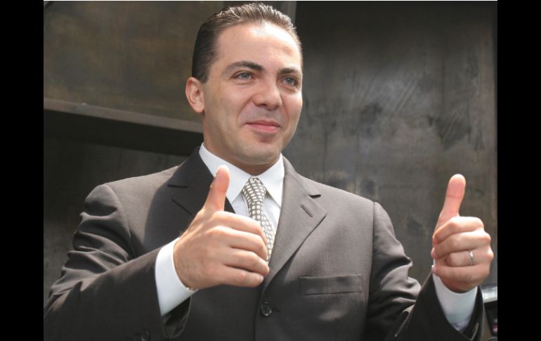 El cantante promueve su material discográfico 'Primera Fila-Día 1'. ARCHIVO /