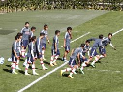 Chivas tiene oprimismo, luego de su triunfo frente a Jaguares en la jornada anterior. ARCHIVO /