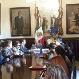 Procuraduría Social e Instituto de Justicia Alternativa firman convenio