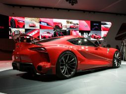 El FT1 de Toyota sorprendió por sus líneas deportivas y futuristas. ESPECIAL /