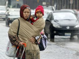 El aire gélido asociado al frente frío 28 mantendrá ambiente muy helado por la mañana. ARCHIVO /