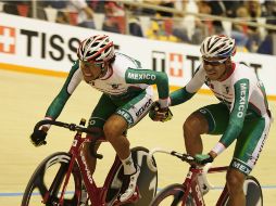 Ignacio Sarabia y José Ramón Aguirre quienes entregaron todo de sí para mantenerse dentro de los líderes. EL INFORMADOR /