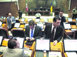 La semana pasada los diputados aprobaron eliminar el reglamento para rendir cuentas del dinero que se destina a las casas de enlace.  /