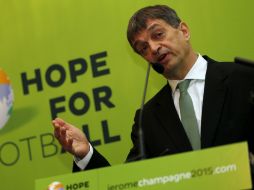 Champagne fue aliado de Blatter para su campaña en 2002 y estuvo ocho años en el organismo. AFP /