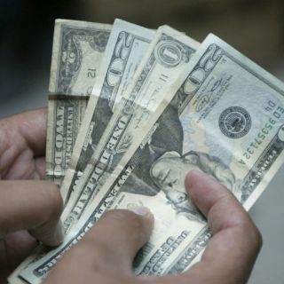 Fortuna de 85 ricos equivale a lo que tiene la mitad de la población pobre