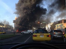 El incendio ocurrió en tres domos de fibra de vidrio ubicados al sur de la Capilla de El Refugio. Imagen de @pacovillagrana ESPECIAL /