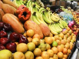 Señalan la importancia en el consumo diario de frutas y verduras. ARCHIVO /