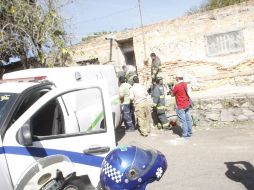 Al lugar acudió personal del Instituto Jalisciense de Ciencias Forenses.  /