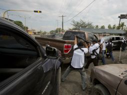 El enfrentamiento se desarrolla en los límites de Apatzingán y Parácuaro. ARCHIVO /