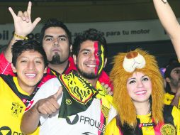 Muchos aficionados al chiverío sienten el Jalisco como su casa, ayer fueron visita. MEXSPORT /