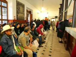 En estos días de pago, 36 mil 219 ciudadanos se han acercado a saldar la multa. ARCHIVO /