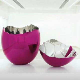 Subastarán en Londres la escultura 'Huevo roto' de Jeff Koons