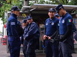 Entre quienes no aprobaron exámenes de control y confianza y próximos a jubilarse, los policías se vuelven mayores. ARCHIVO /