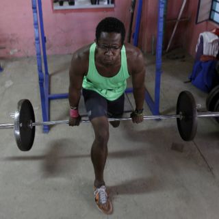 Dayron Robles inicia su temporada 2014 en Burdeos