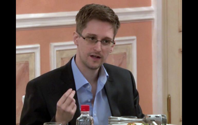 Snowden considera que la mejor solución para el Gobierno, para el público y para él mismo sería volver a EU. ARCHIVO /