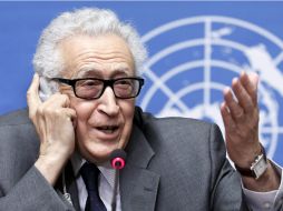 El mediador Lajdar Brahimi se reunió por separado con ambos grupos durante dos días en un intento por encontrar una solución. EFE /