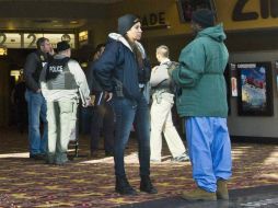 Cinco personas más sufrieron heridas en el tiroteo, todas fueron dadas de alta el sábado por la tarde. AP /