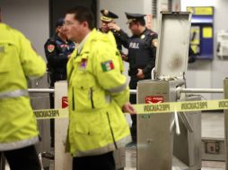 Grupos de inconformes con el alza a la tarifa se manifestaron en la línea. SUN /