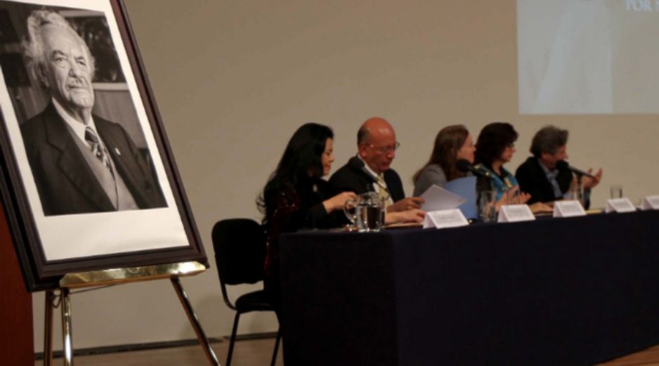 Rubén tuvo la gentileza de decir que sus compañeros habíamos dicho cosas muy inteligentes de él y de su escritura, dijo Quirarte. NTX /