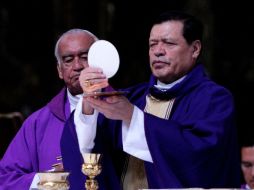 Norberto Rivera llama a los fieles a encontrarse con Dios para ser transformados con su amor. ARCHIVO /