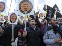 En días pasados, simpatizantes realizaron una protesta contra la nueva Constitución. EFE /