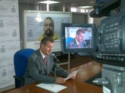 Para Luis Carlos Nájera el compromiso de llevar a los homicidas ante la justicia se está cumpliendo. Foto: @FiscaliaJal. ESPECIAL /