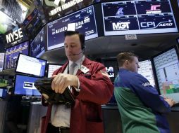 El índice compuesto del mercado Nasdaq retrocedió un 1.08 por ciento. AP /