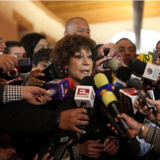 Cristina Pacheco narra los últimos momentos de su esposo